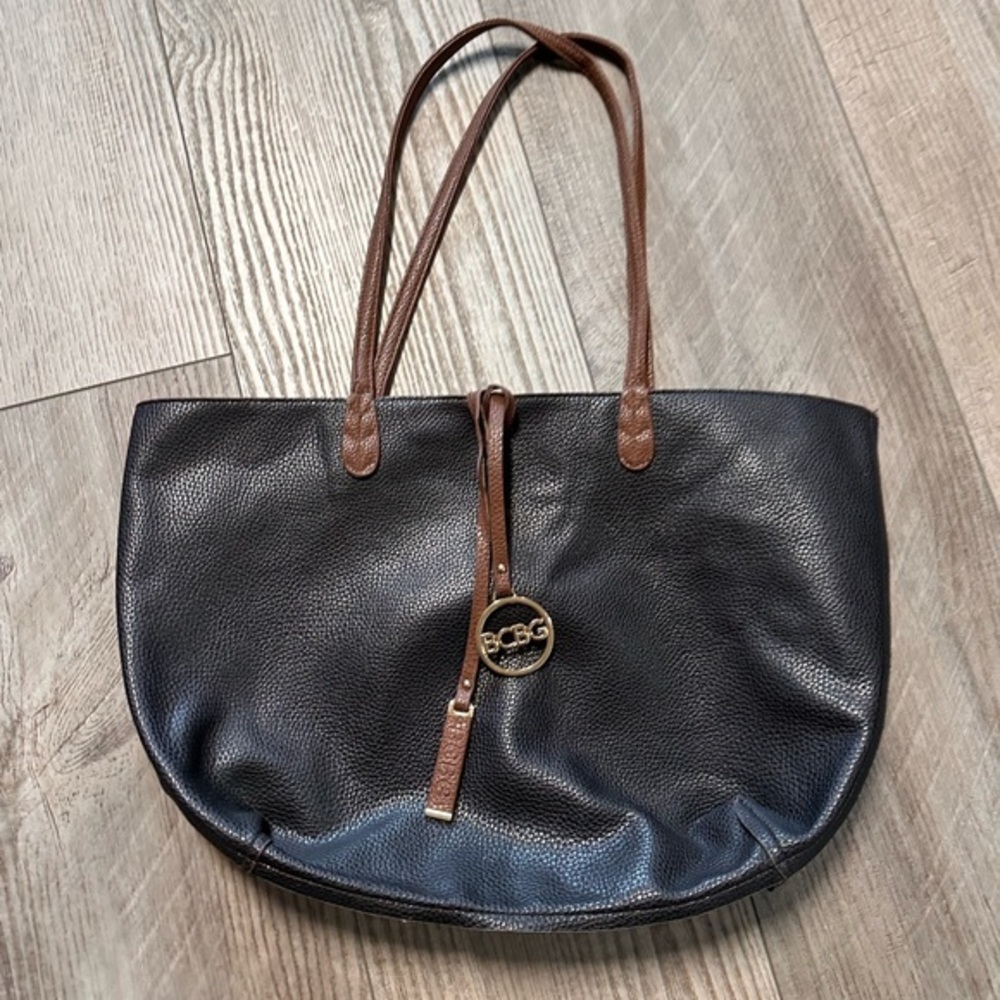 BCBG Reversible pebbles leather tote black brown